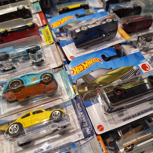 Hot wheels mainline mixture - hot,
